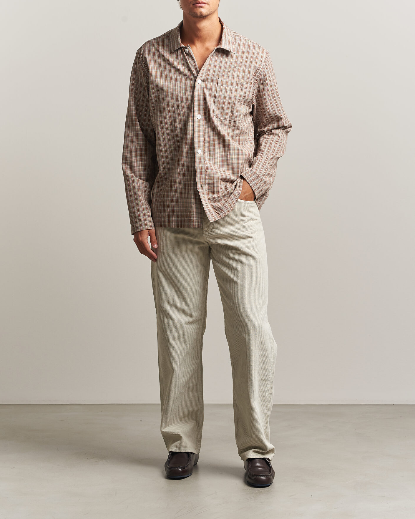 Homme | Jeans | Sunflower | Loose Corduroy Pants Ivory