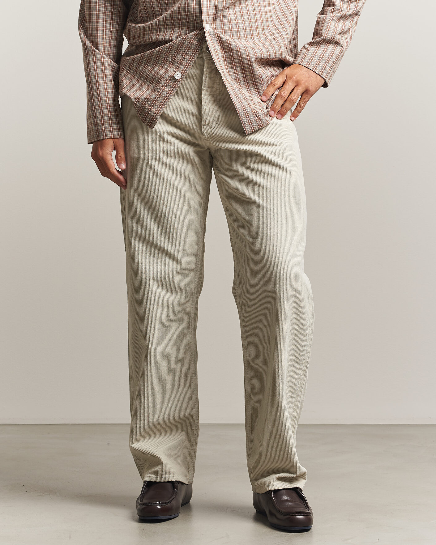 Homme | Jeans | Sunflower | Loose Corduroy Pants Ivory