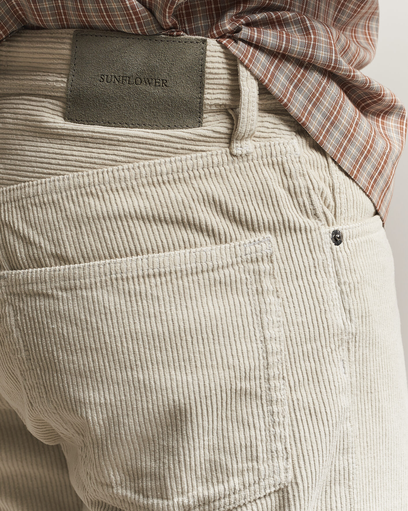 Homme | Jeans | Sunflower | Loose Corduroy Pants Ivory