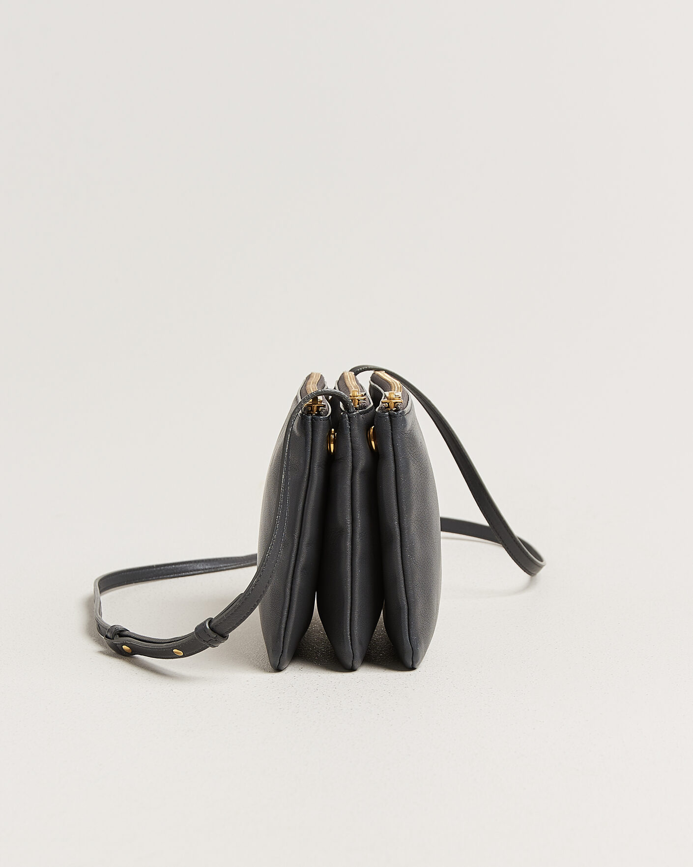Homme | Pre-Owned & Vintage Bags | Celine Pre-Owned | Trio Bag Small Grey