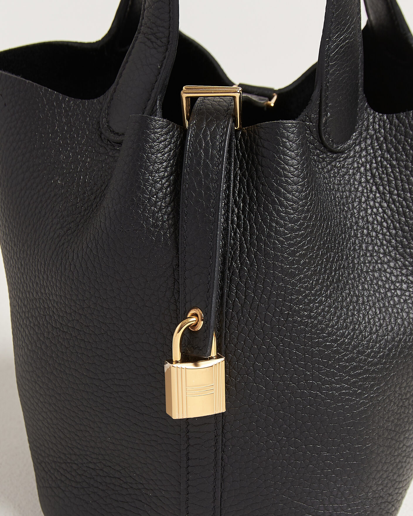 Homme | Pre-Owned & Vintage Bags | Hermès Pre-Owned | Picotin Lock 18 Black