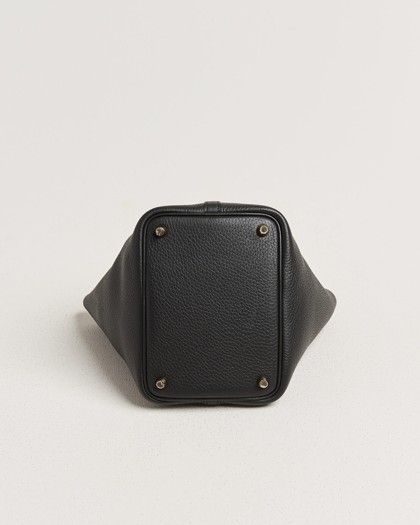 Homme | Pre-Owned & Vintage Bags | Hermès Pre-Owned | Picotin Lock 18 Black