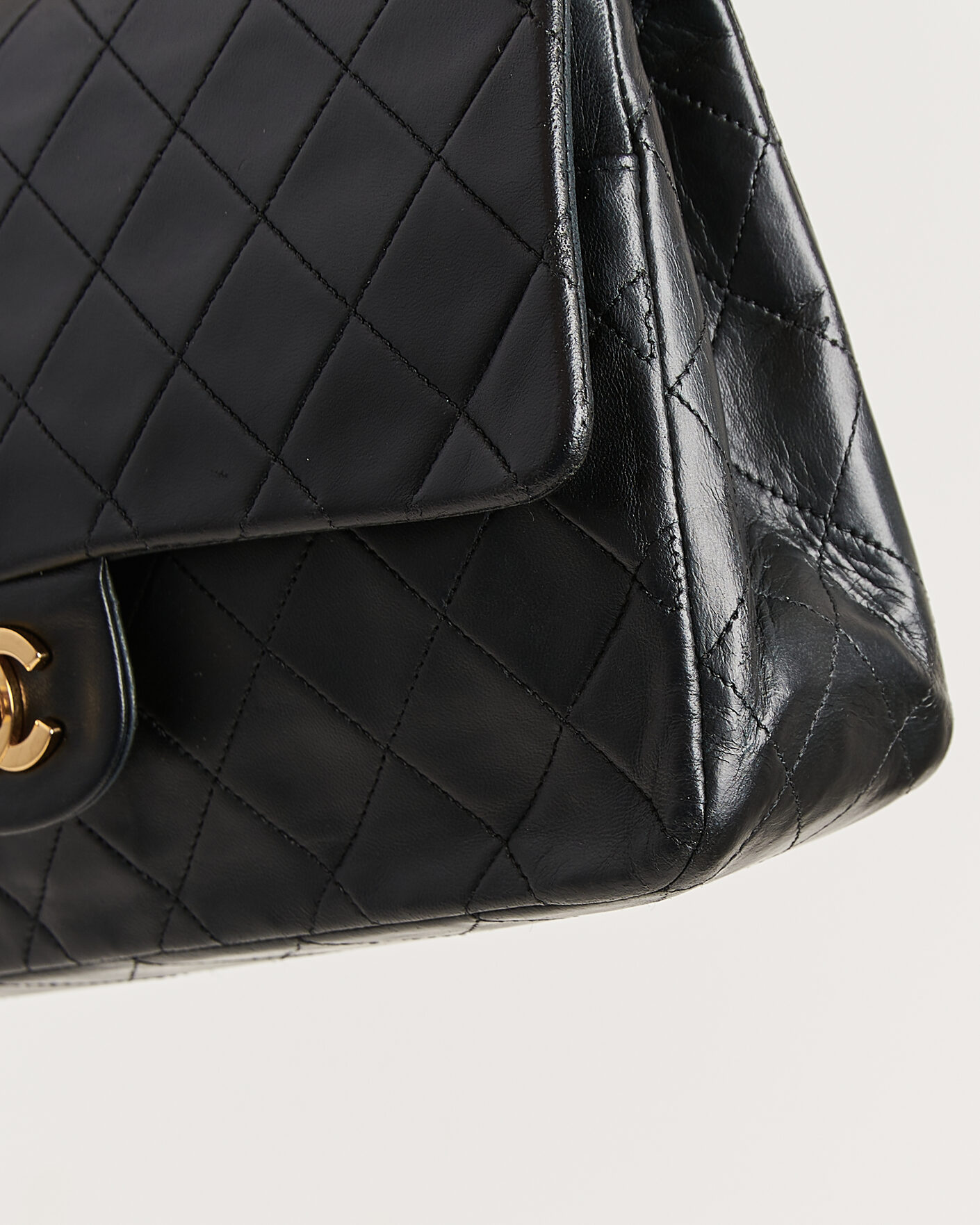 Heren | Pre-Owned & Vintage Bags | Chanel Pre-Owned | Classic Medium Double Flap Bag Lambskin Black
