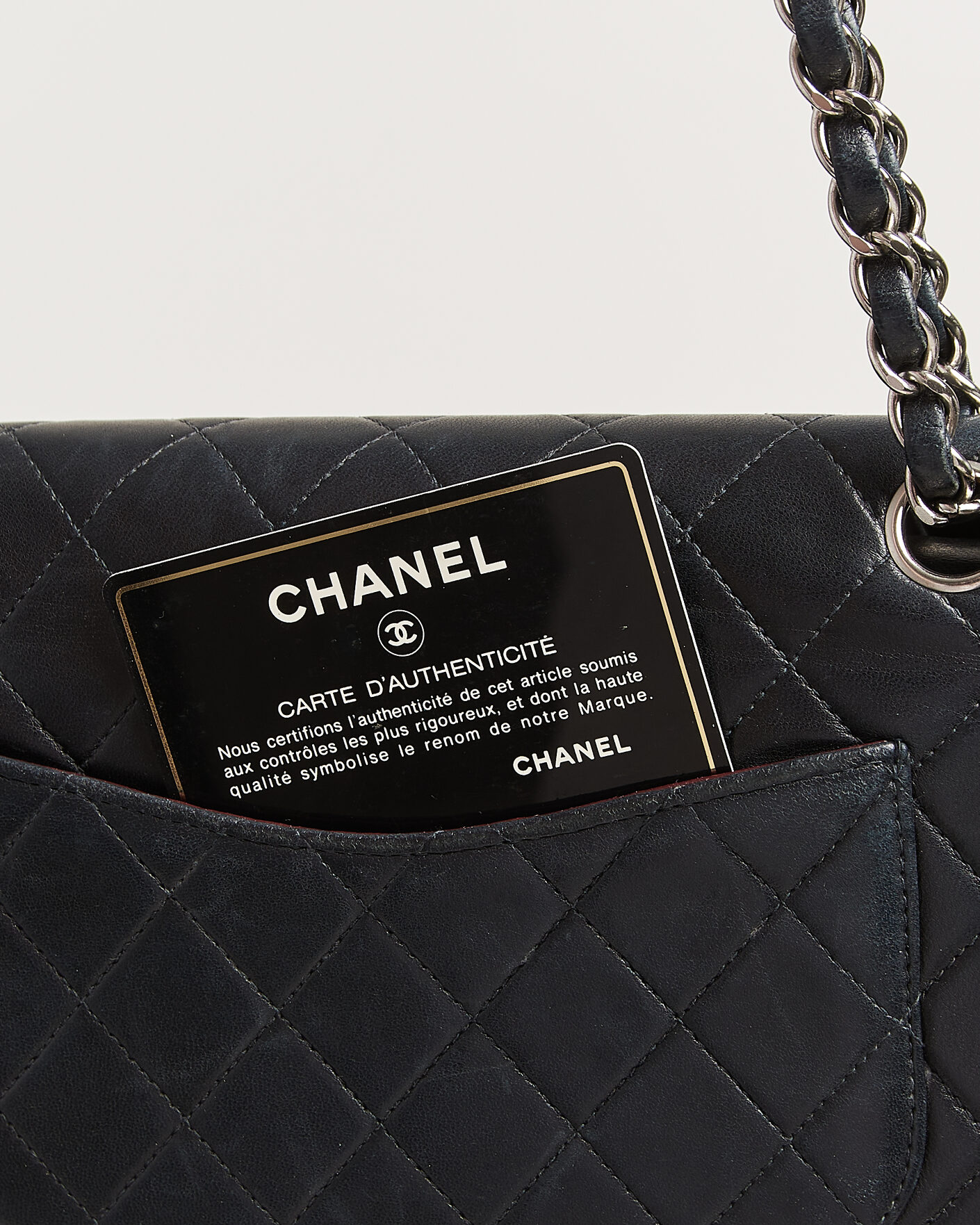 Homme | Pre-Owned & Vintage Bags | Chanel Pre-Owned | Classic Medium Double Flap Bag Lambskin Black