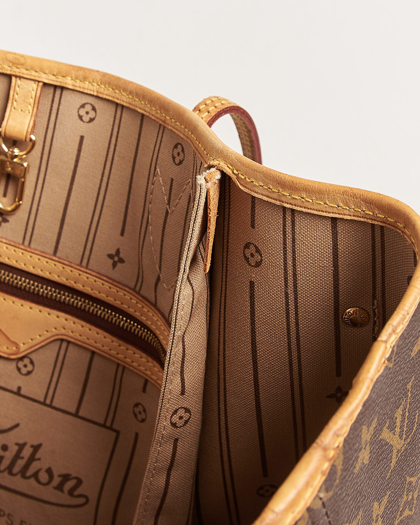 Homme | Pre-Owned & Vintage Bags | Louis Vuitton Pre-Owned | Neverfull GM Monogram