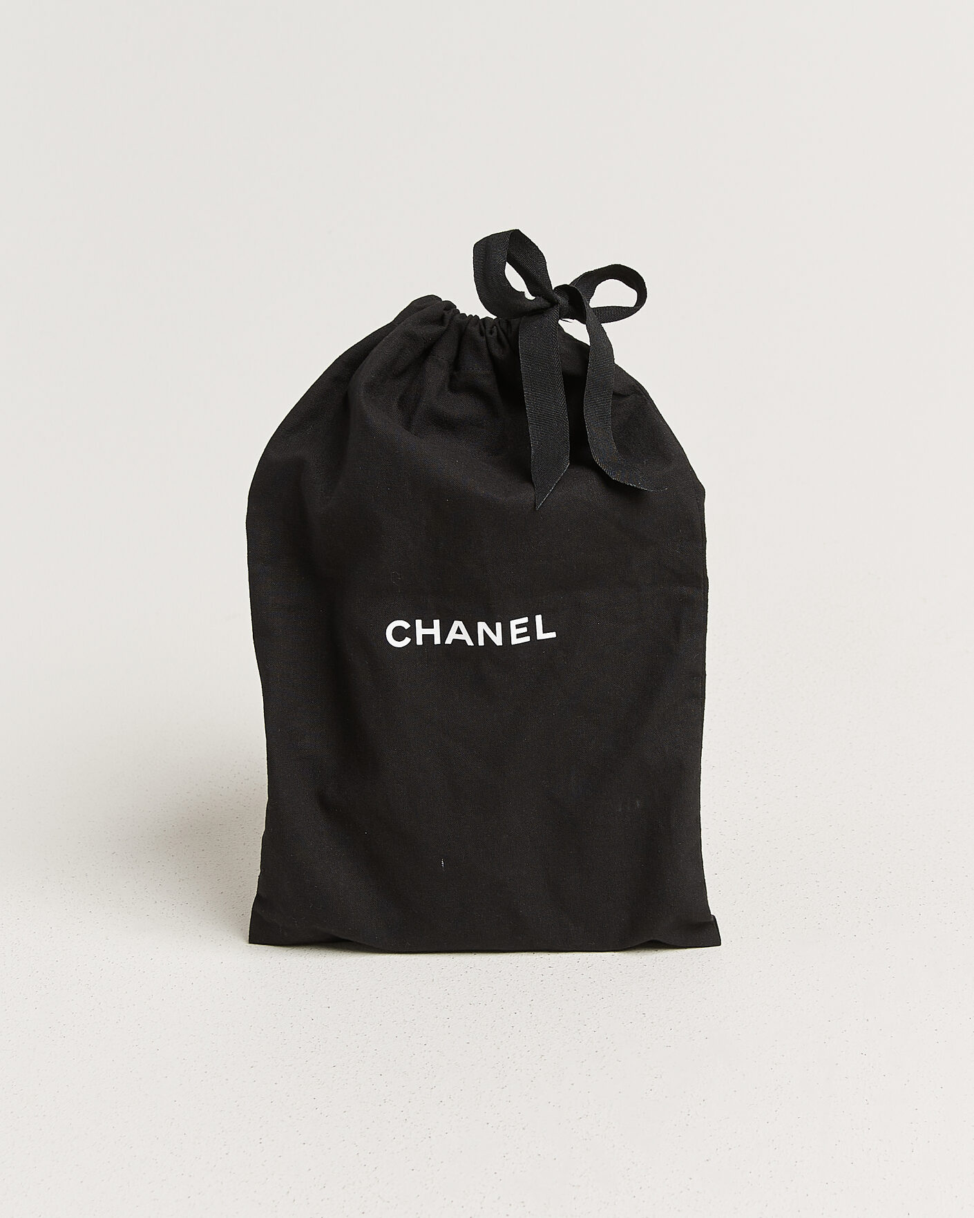 Heren | Pre-Owned & Vintage Bags | Chanel Pre-Owned | Classic Bifold Wallet Caviar Leather Black