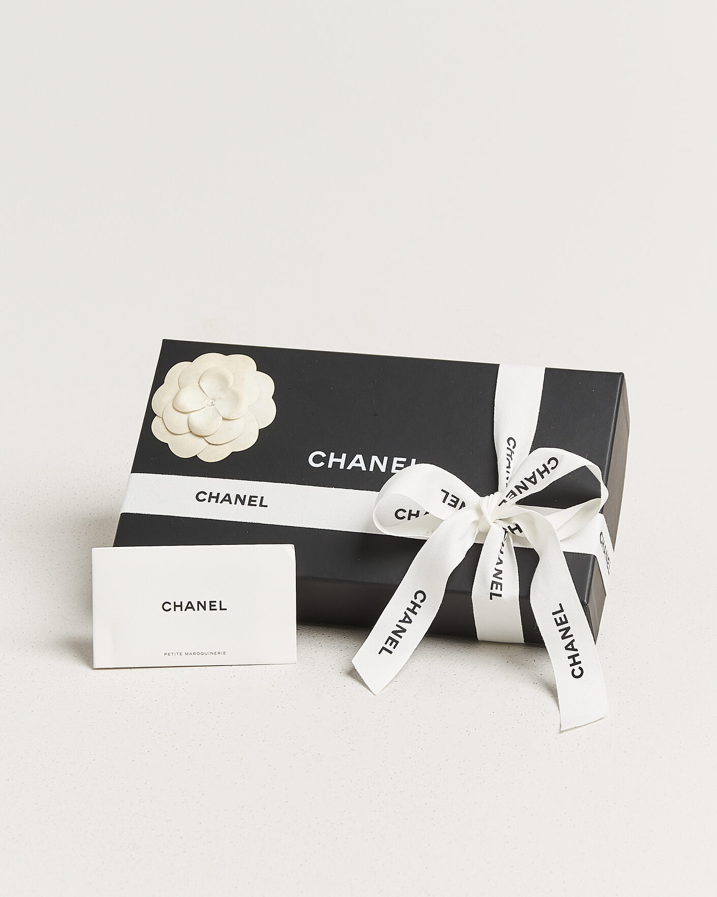 Heren | Pre-Owned & Vintage Bags | Chanel Pre-Owned | Classic Long Flap Wallet Caviar Leather Black