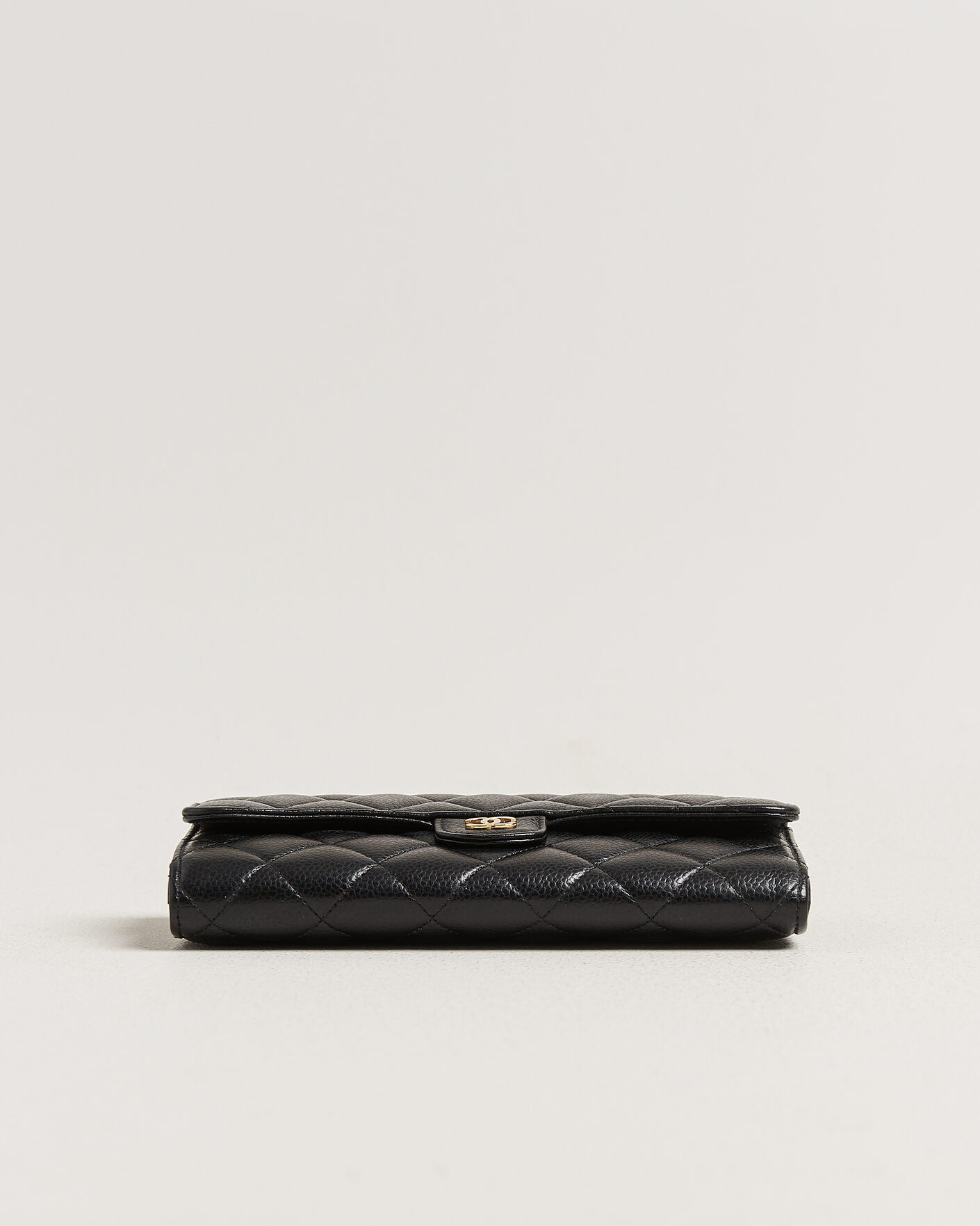Heren | Pre-Owned & Vintage Bags | Chanel Pre-Owned | Classic Long Flap Wallet Caviar Leather Black