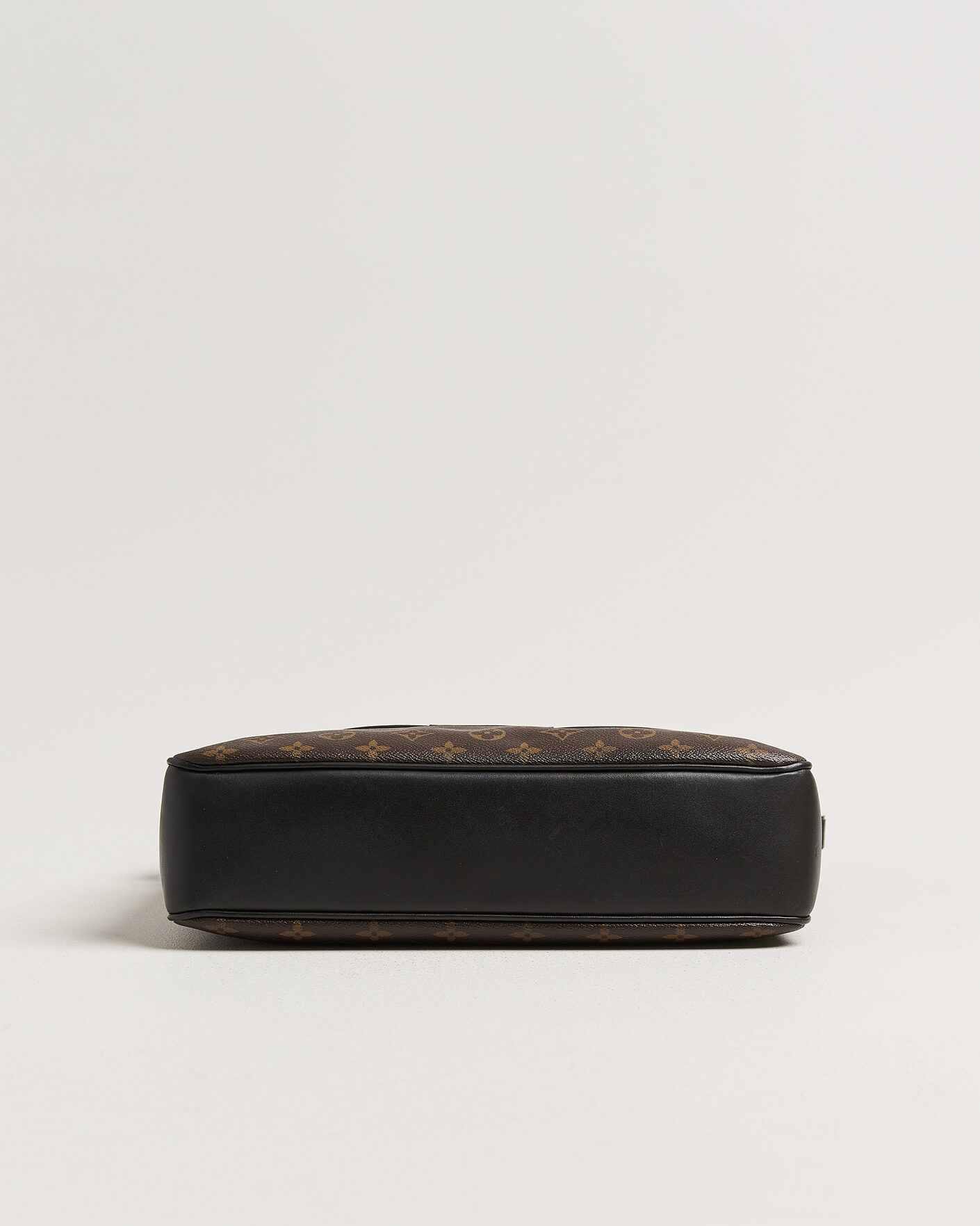 Heren | Pre-Owned & Vintage Bags | Louis Vuitton Pre-Owned | Abbesses Messenger Bag Monogram Macassar