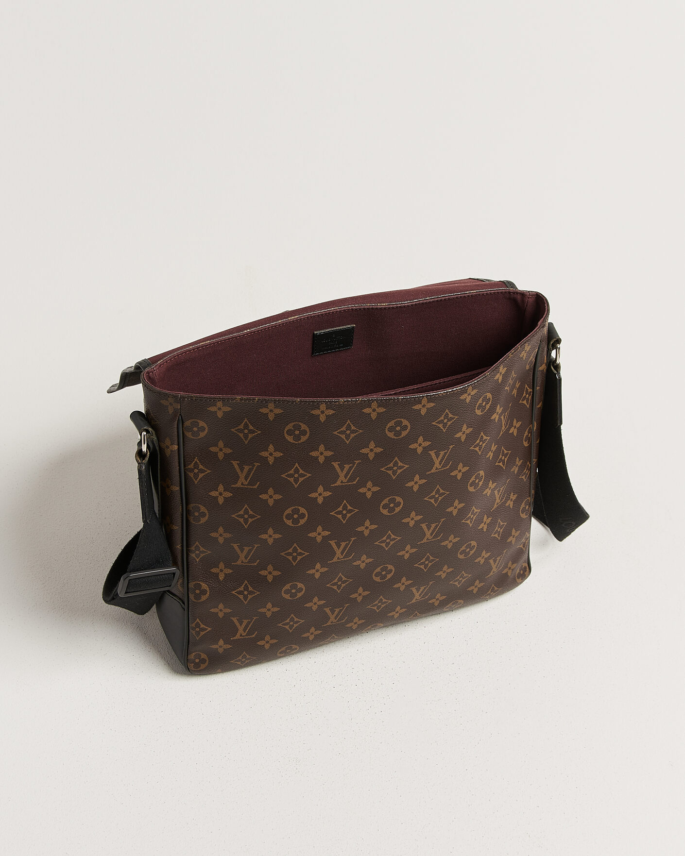 Heren | Pre-Owned & Vintage Bags | Louis Vuitton Pre-Owned | Abbesses Messenger Bag Monogram Macassar