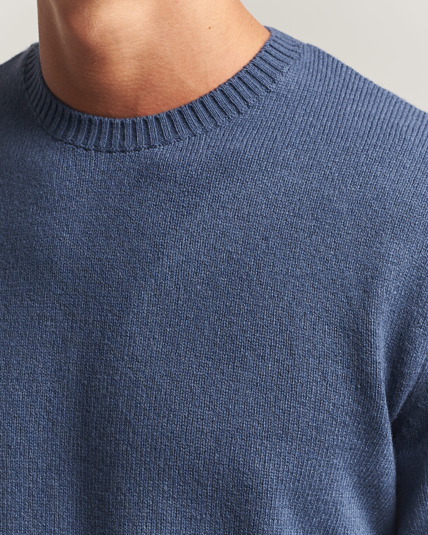 Heren | Truien | Colorful Standard | Classic Merino Wool Crew Neck Petrol Blue