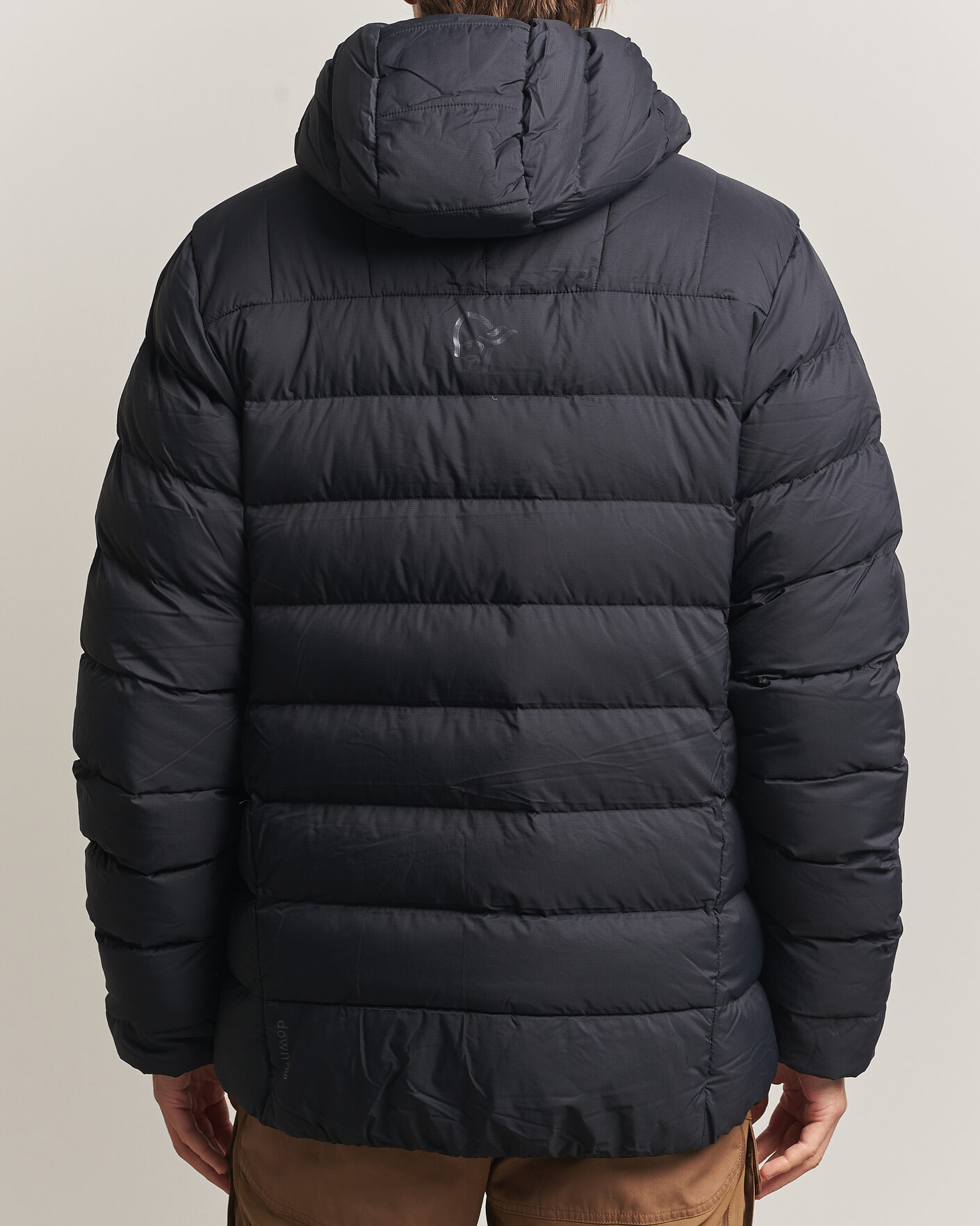 Heren | Jassen | Norrøna | Femund Down 700 Zip Hood Caviar Black