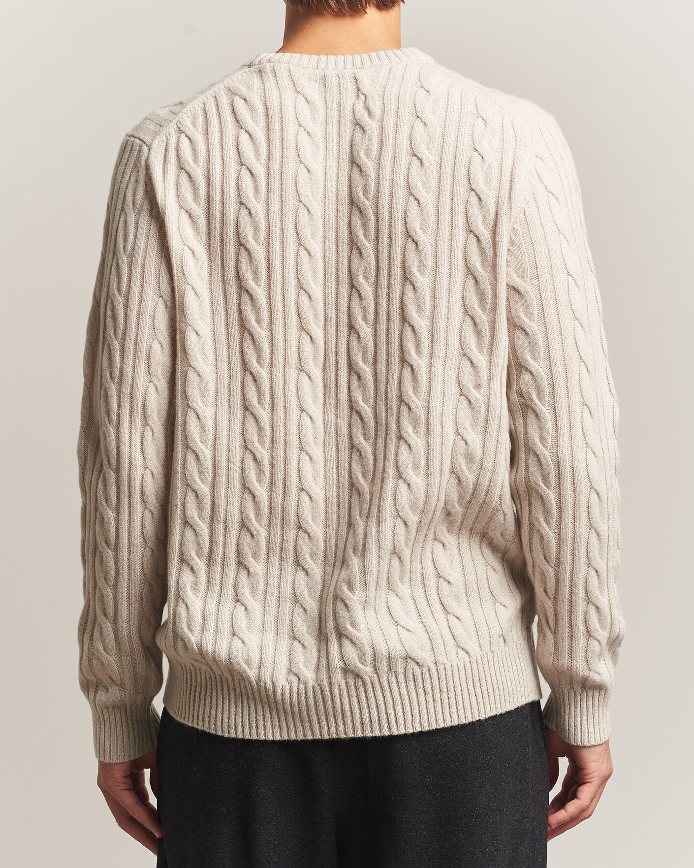 Heren | Truien | Gant | Lambswool Cable Crew Neck Clay Beige