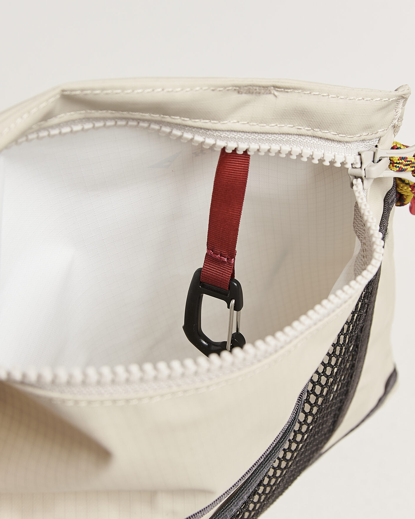 Homme | Sacs | Klättermusen | Hrid WP 1,5L Accessory Bag Silver Creme
