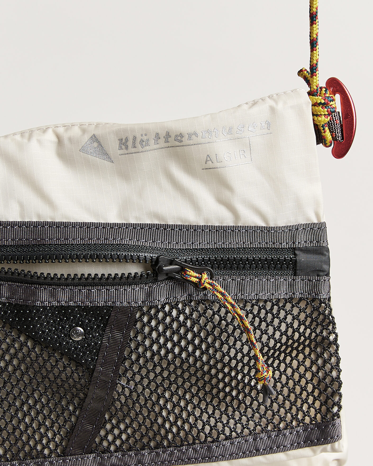 Homme | Sacs | Klättermusen | Algir Foldover Bag Putty Grey