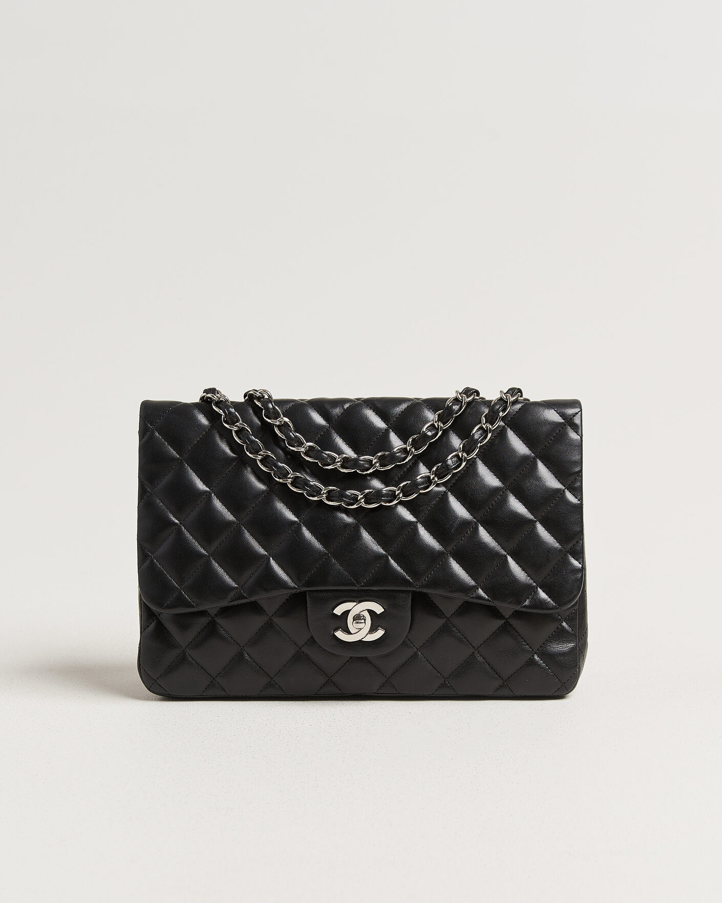 Homme | Chanel Pre-Owned Classic Jumbo Single Flap Bag Lambskin Black | Chanel Pre-Owned | Classic Jumbo Single Flap Bag Lambskin Black