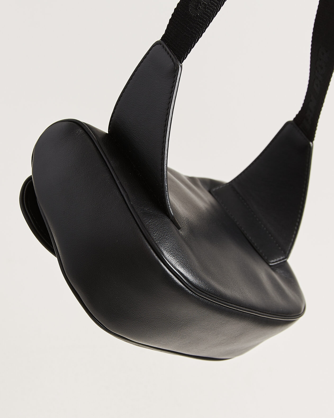 Homme | Pre-Owned & Vintage Bags | Dior Pre-Owned | Saddle Bag Oblique Leather Black