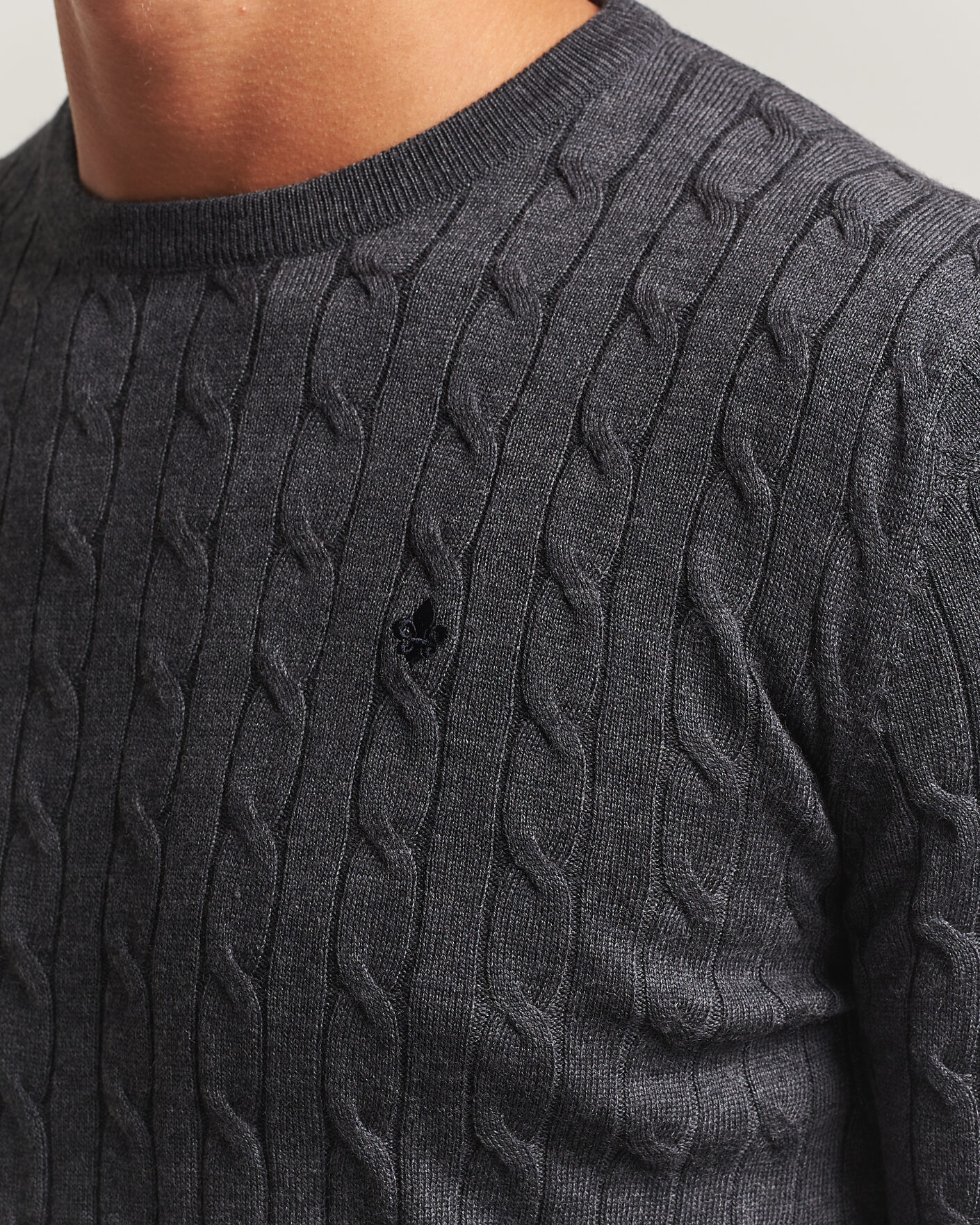 Heren | Truien | Morris | Merino Cable O-Neck Grey