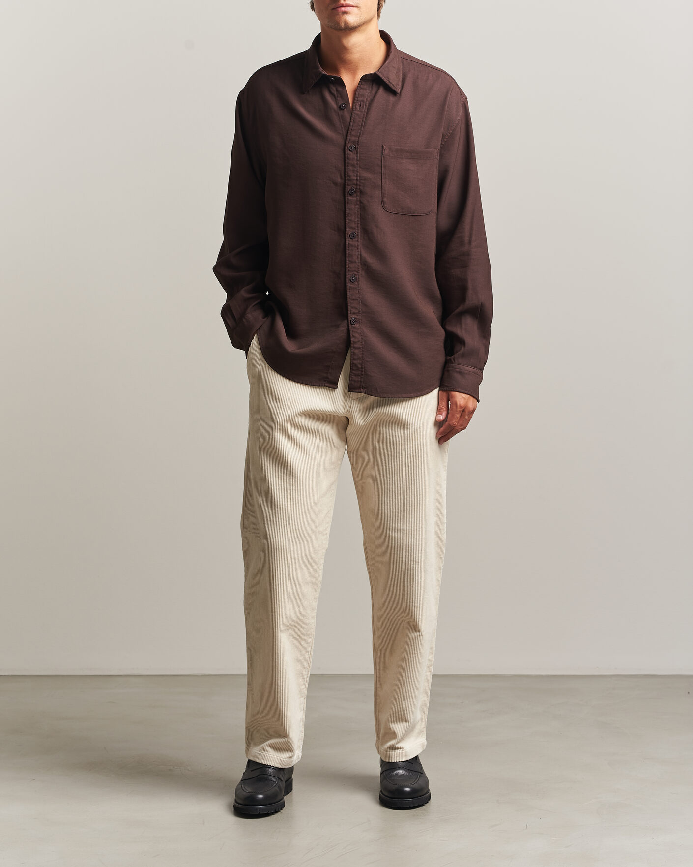 Homme | Pantalons | NN07 | Aden Regular Fit Corduroy Chinos Ivory