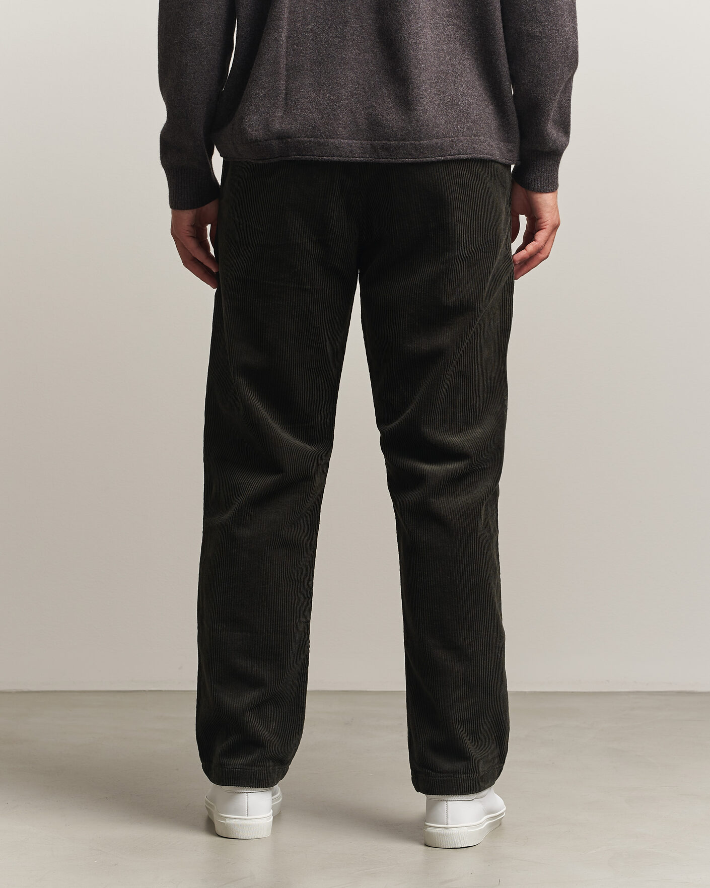 Heren | Broeken | NN07 | Aden Regular Fit Corduroy Chinos Dark Army