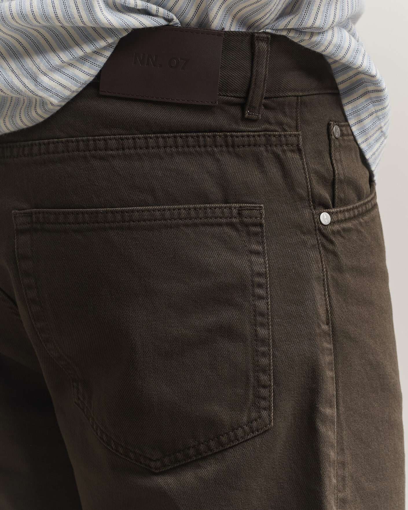 Homme | Pantalons | NN07 | Otis Relaxed Fit Jeans Earthwood