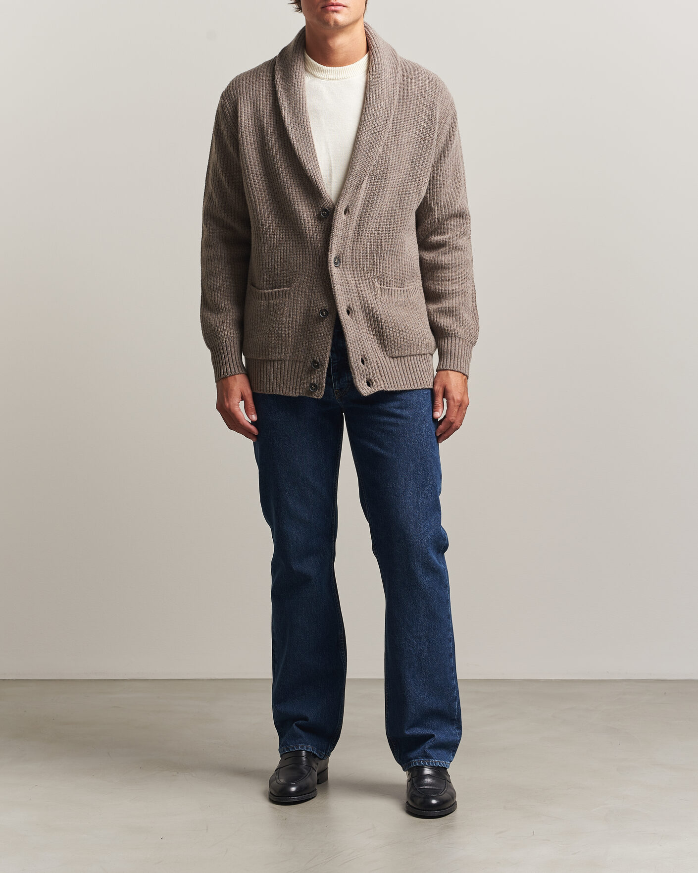 Heren | Truien | Oscar Jacobson | Roland Wool Cardigan Beige