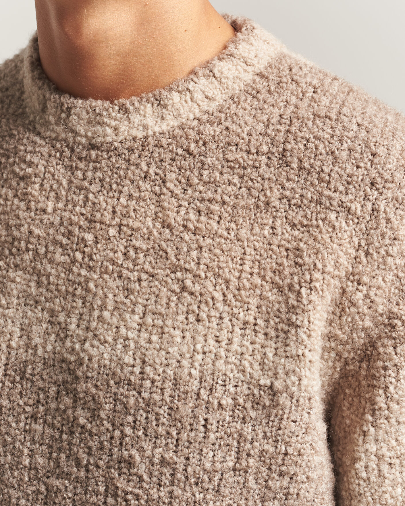 Heren | Truien | Oscar Jacobson | Ronnie Heavy Knitted Wool Crewneck Beige