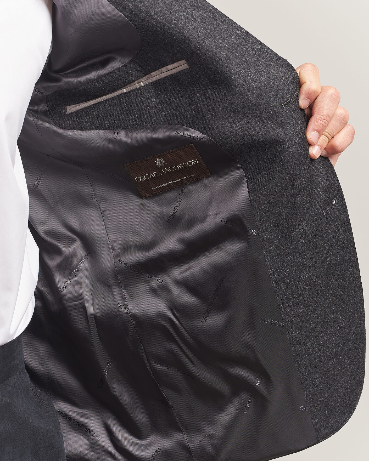 Homme | Blazers | Oscar Jacobson | Fogerty Wool Flannel Blazer Charcoal
