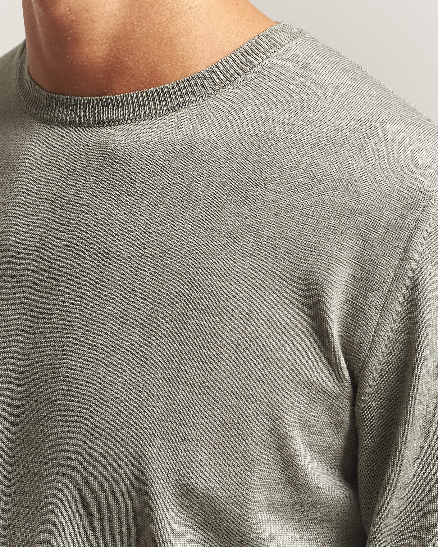 Heren | Truien | Stenströms | Merino Patch Crew Neck Green/Grey