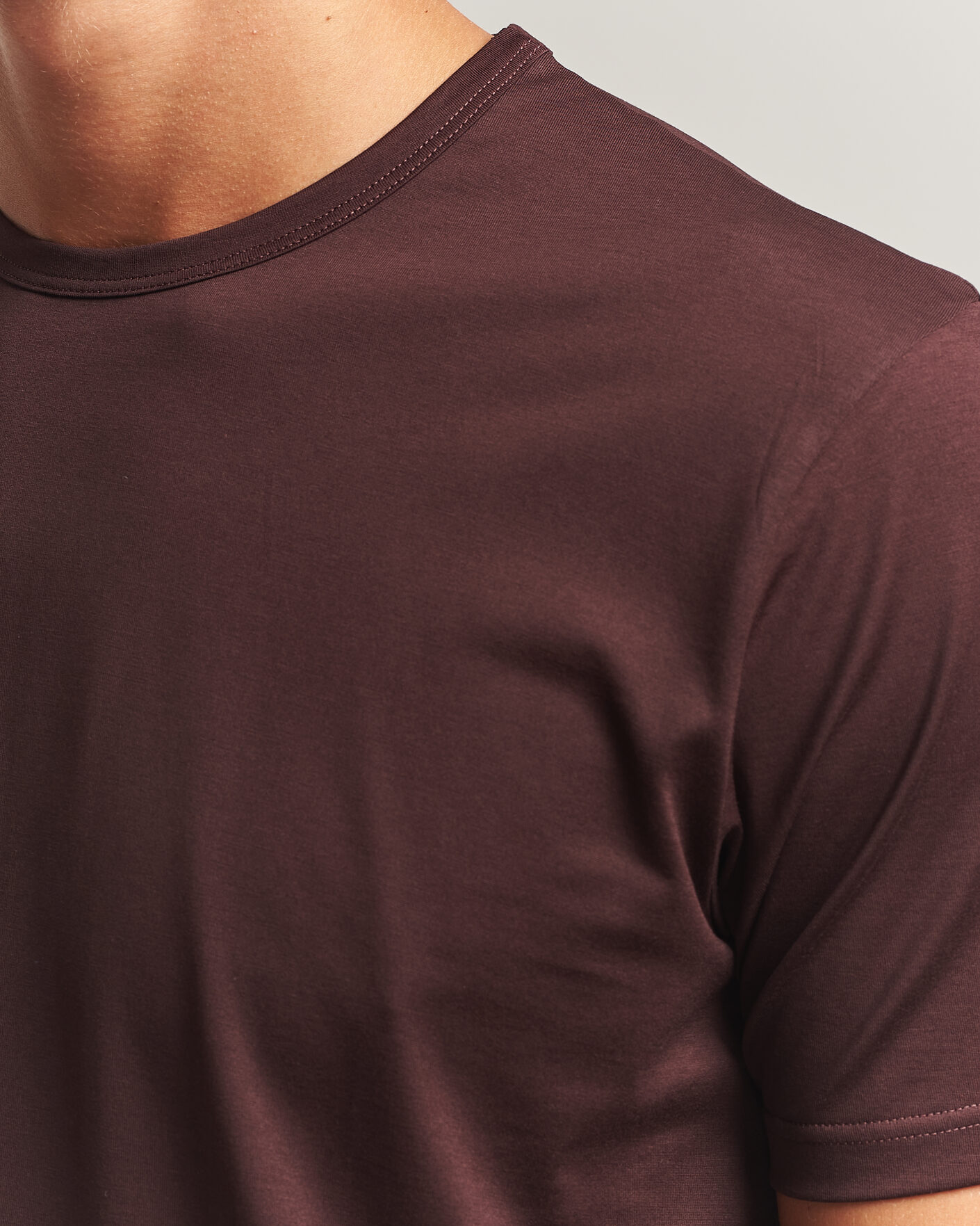 Heren | T-shirts | Sunspel | Crew Neck Q82 Cotton T-Shirt Dark Brown