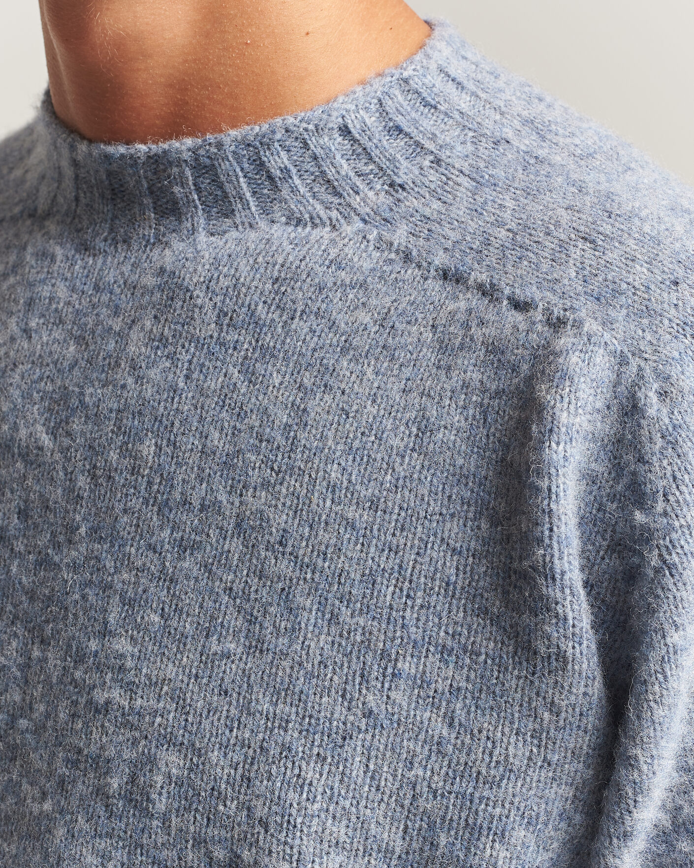 Homme | Pulls Et Tricots | Sunspel | Brushed Shetland Crew Neck Powder Blue