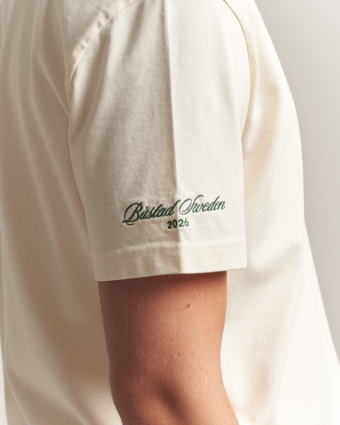 Homme | T-shirts | Gant | Tournament Crew Neck T-Shirt Cream