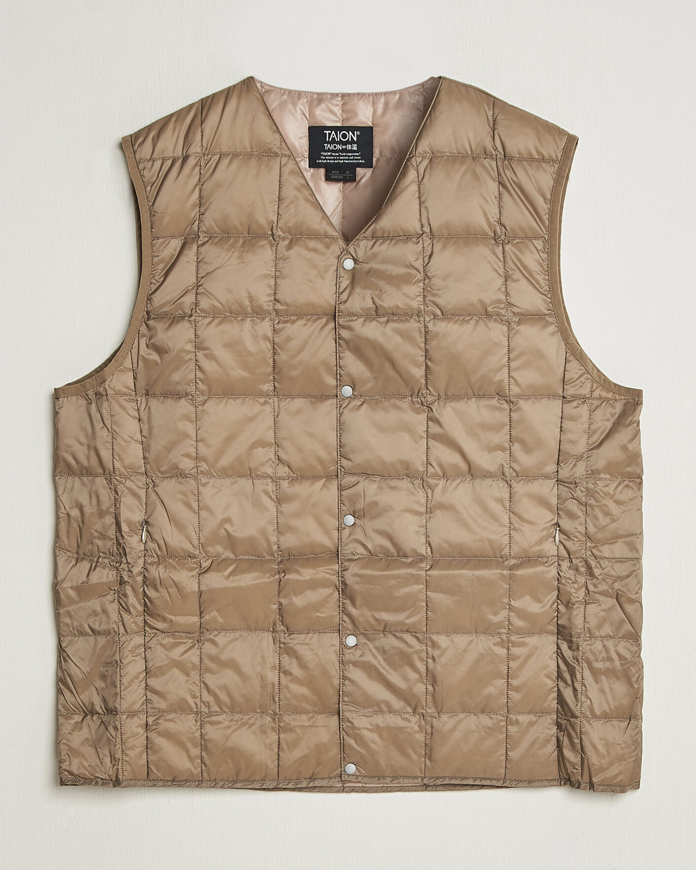 Homme | Gilets | TAION | V-Neck Lightweight Down Vest Khaki