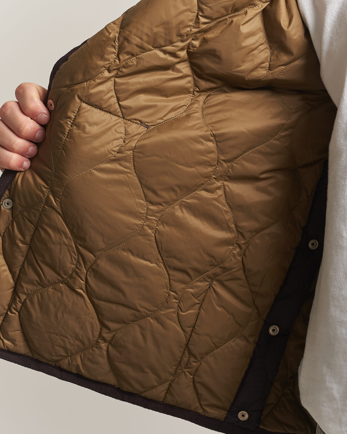 Homme | Manteaux Et Vestes | TAION | Military Crew Neck Down Jacket Dark Choco