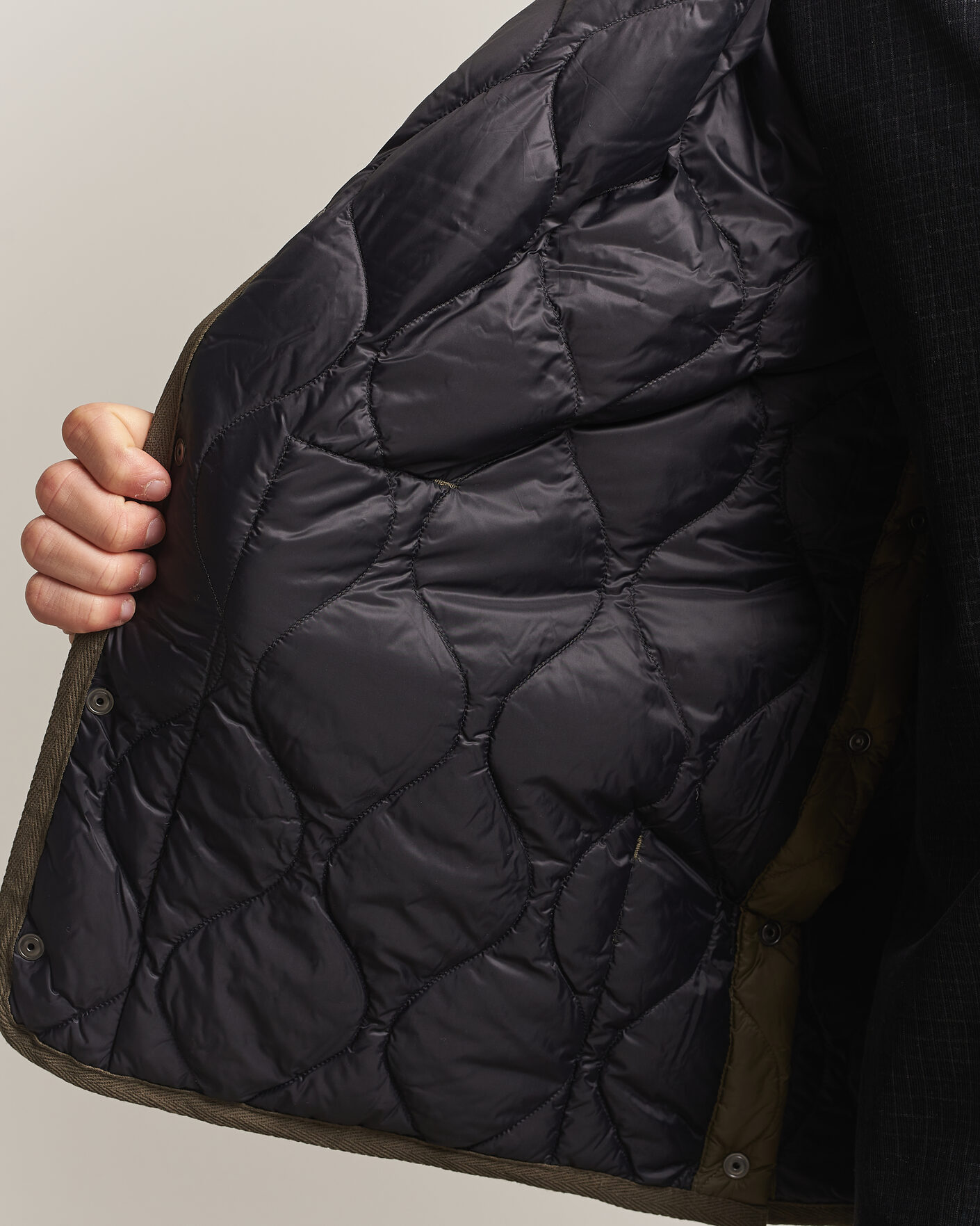 Homme | Manteaux Et Vestes | TAION | Military Crew Neck Down Jacket Dark Olive