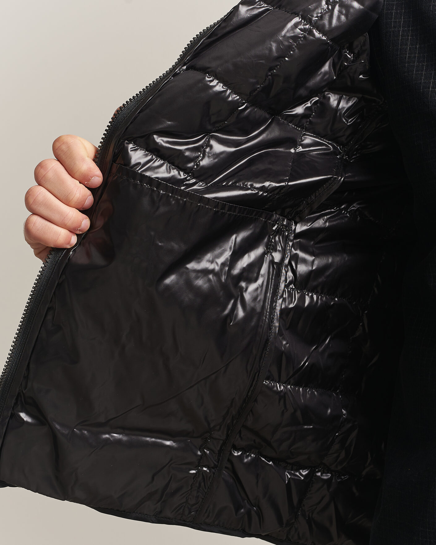 Homme | Manteaux Et Vestes | TAION | High Neck Full Zip Lightweight Down Jacket Black