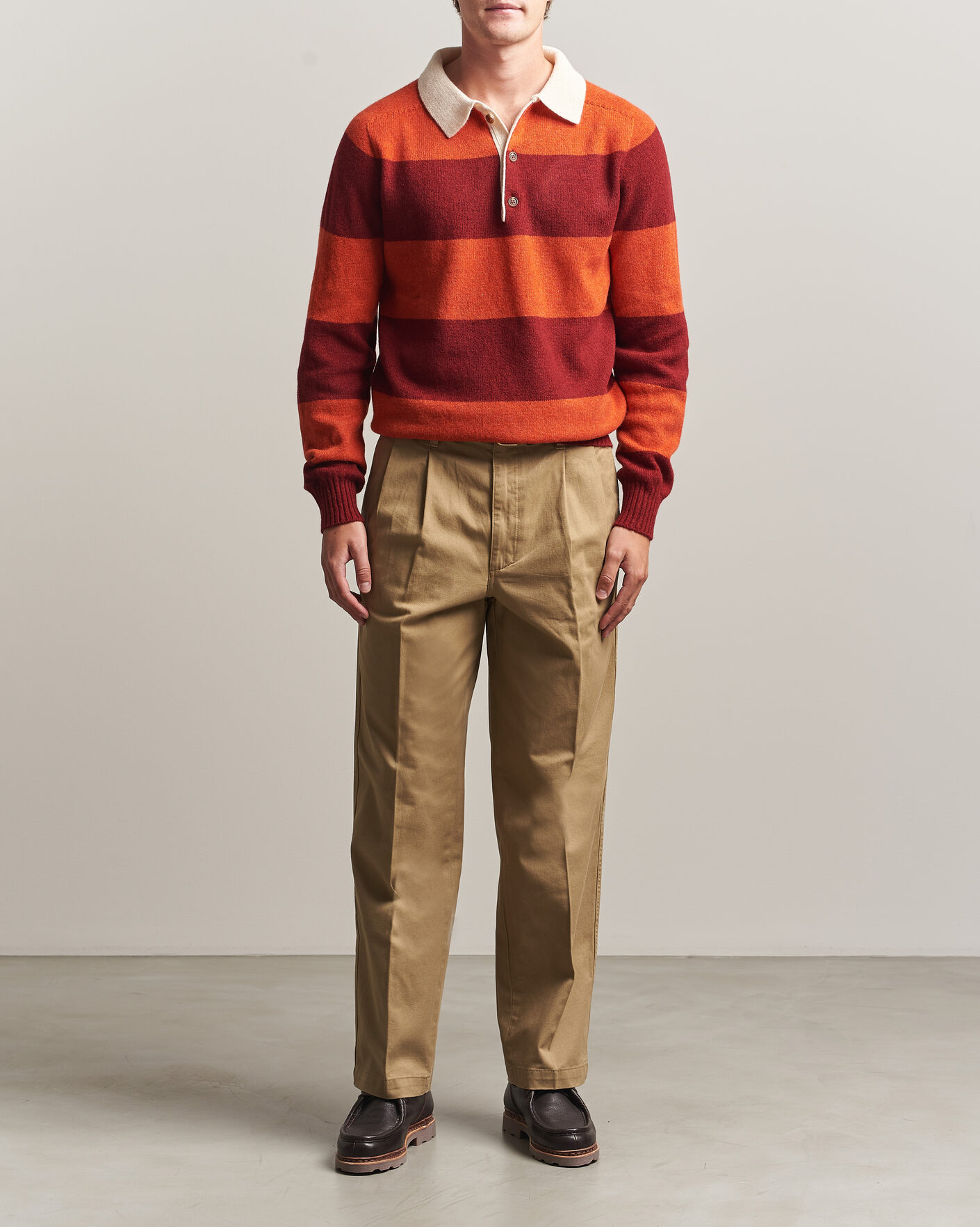 Heren | Truien | Harley Of Scotland | Supersoft 2ply Lambswool Rugby Red/Orange