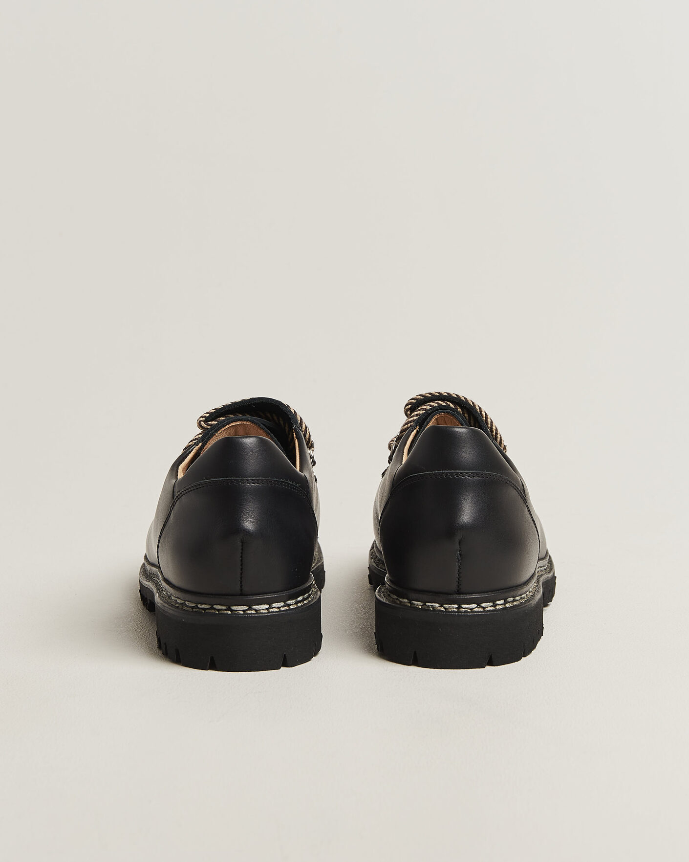 Homme | Chaussures De Randonnée | Paraboot | Clusaz Low Boot Black