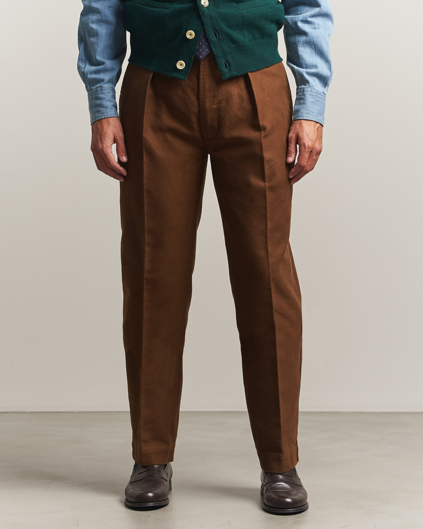 Homme | Pantalons | Drake's | MKIV Japanese Moleskin Games Trousers Brown