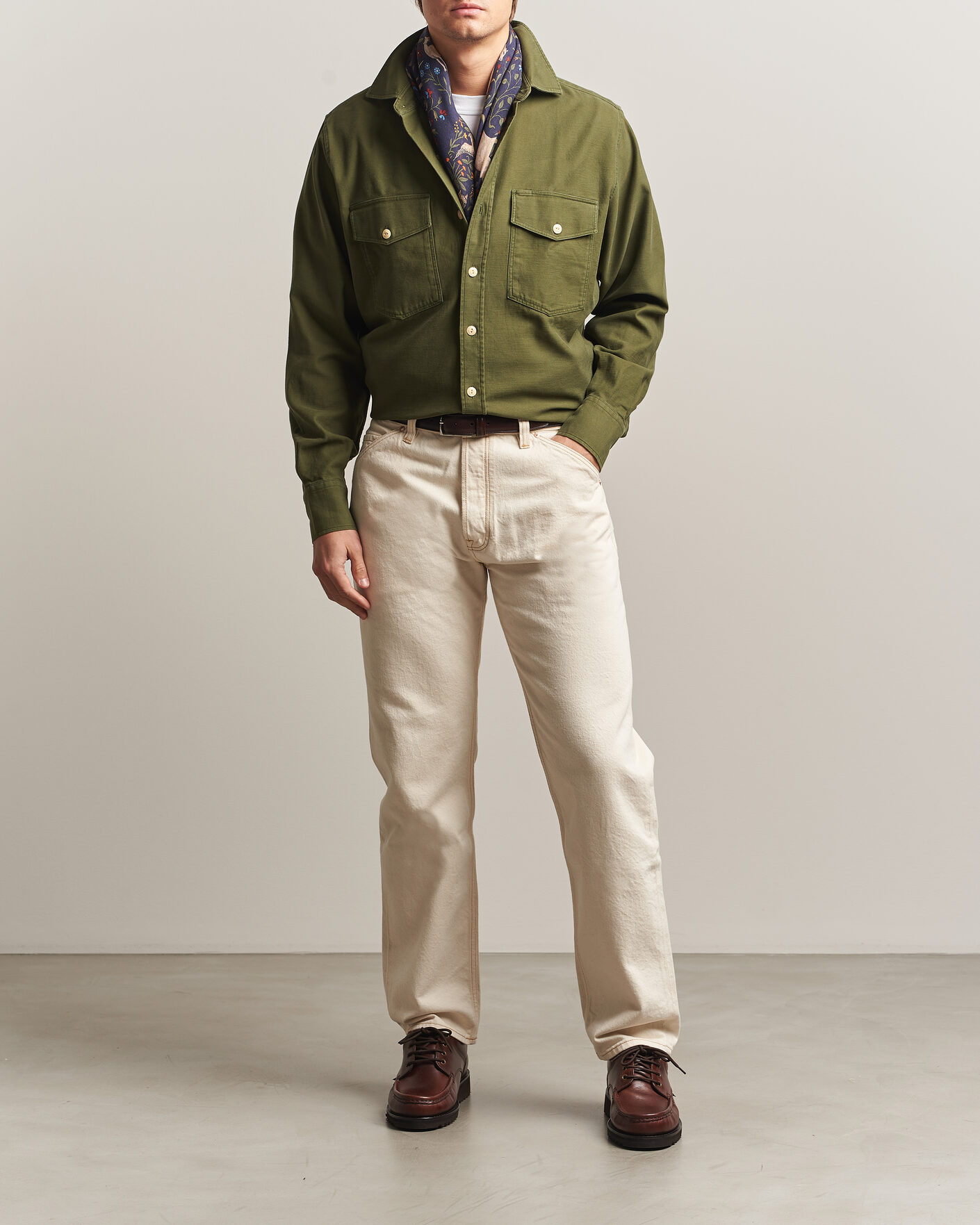 Heren | Overhemden | Drake's | Two Pocket Casual Cotton Shirt Olive