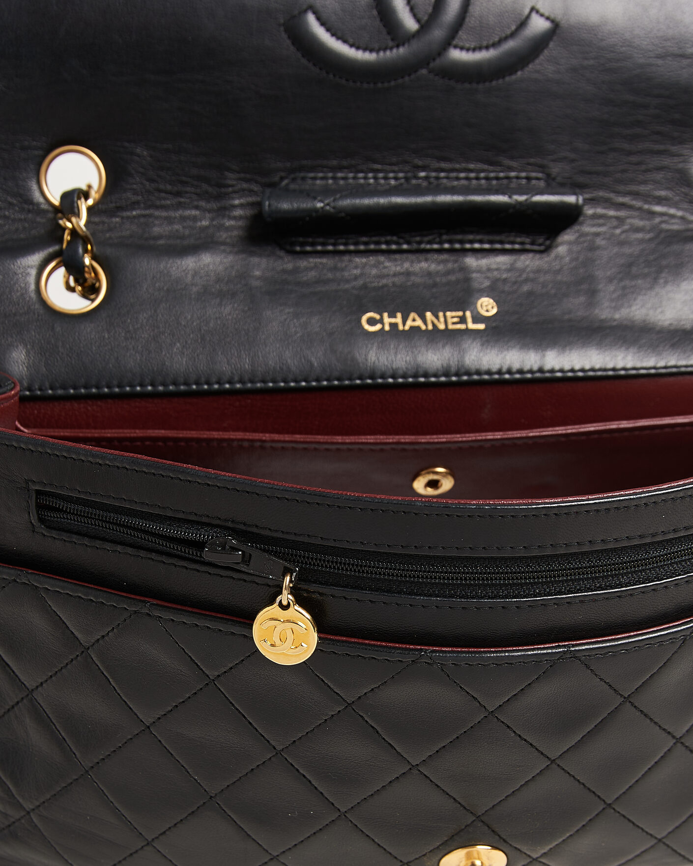 Homme | Pre-Owned & Vintage Bags | Chanel Pre-Owned | Vintage Classic Flap Bag Lambskin Black