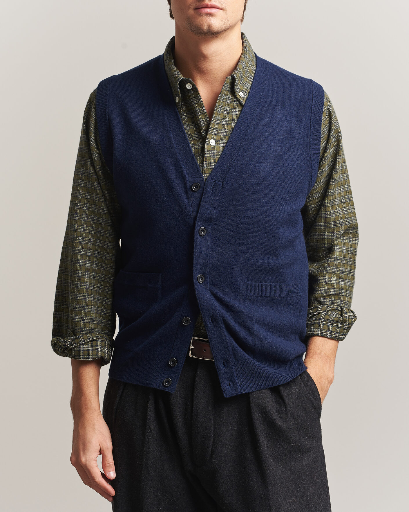 Heren | Truien | BEAMS PLUS | Button Knit Vest Navy