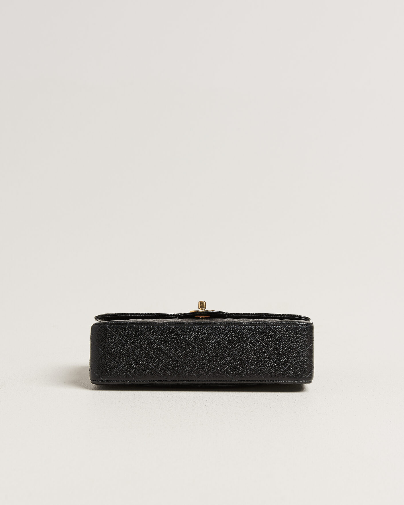 Heren | Pre-Owned & Vintage Bags | Chanel Pre-Owned | Classic Medium Double Flap Bag Caviar Black
