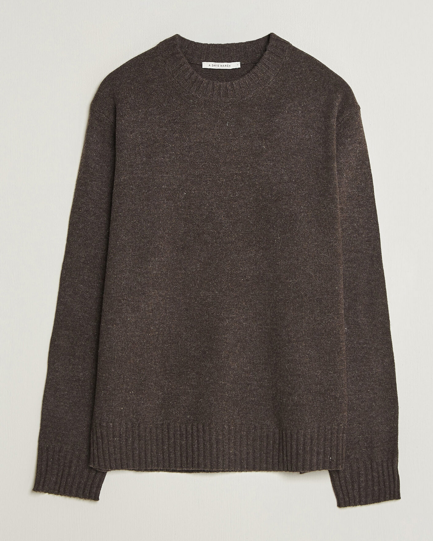 Heren | Truien | A Day's March | Marlow Lambswool Sweater Dark Brown