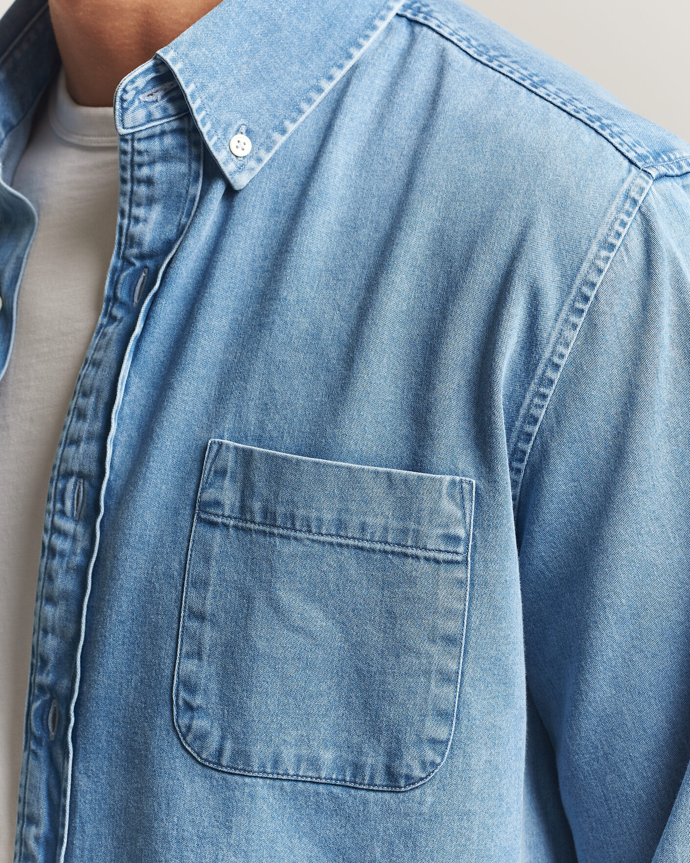 Homme | Chemises | A Day's March | Original Button Down Denim Shirt Light Blue