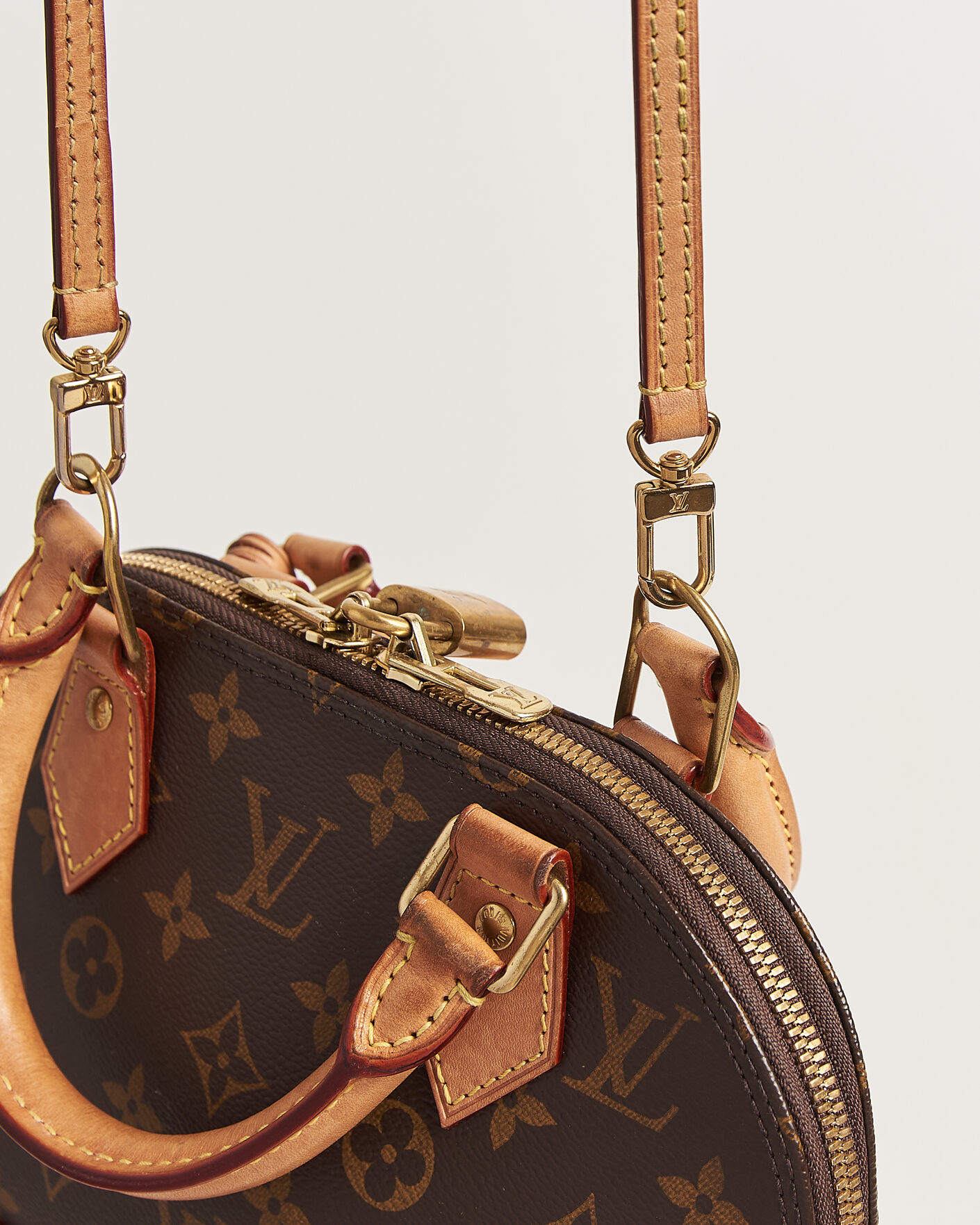 Heren | Pre-Owned & Vintage Bags | Louis Vuitton Pre-Owned | Alma BB Monogram