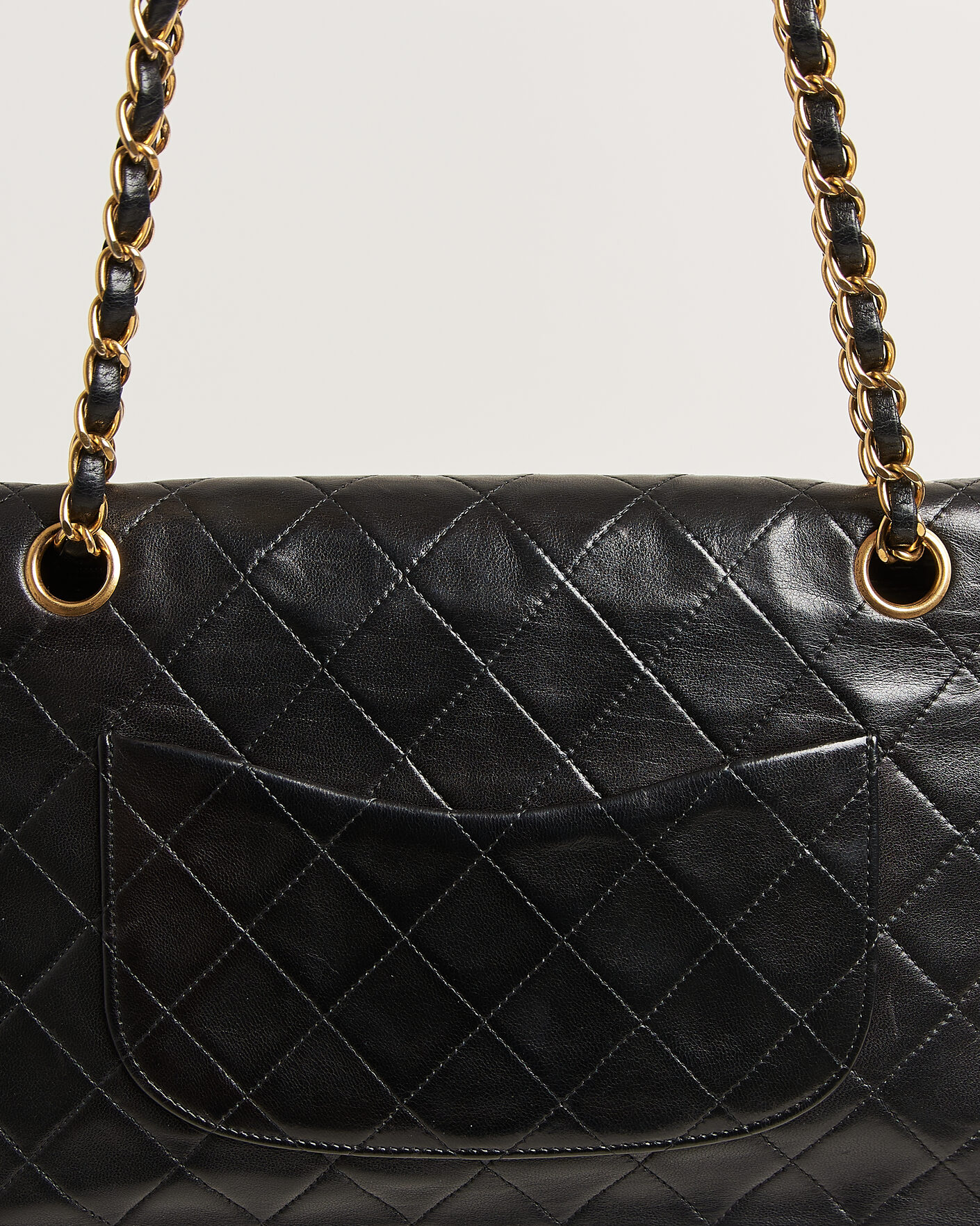 Homme | Pre-Owned & Vintage Bags | Chanel Pre-Owned | Classic Medium Double Flap Bag Lambskin Black
