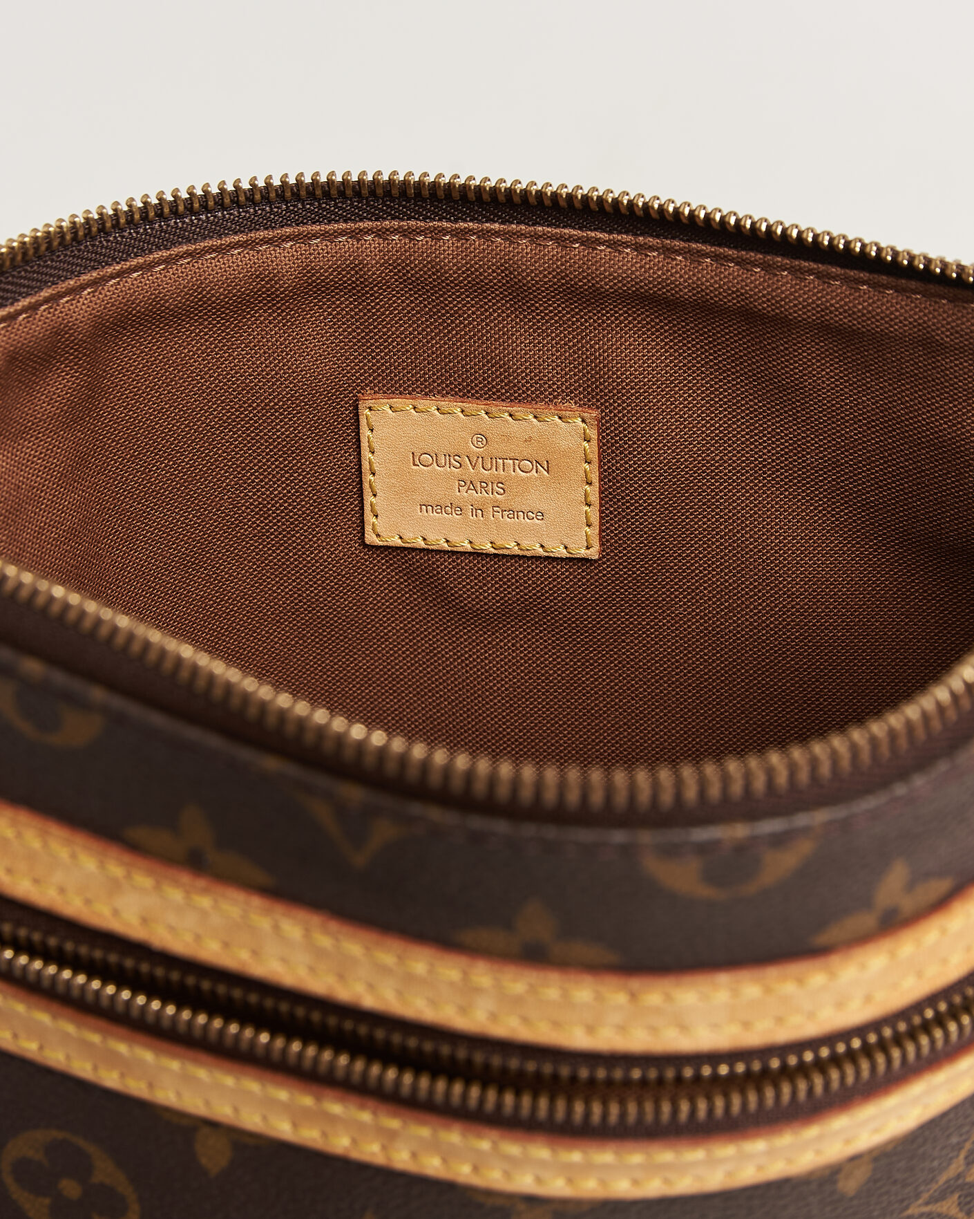Homme | Pre-Owned & Vintage Bags | Louis Vuitton Pre-Owned | Bosphore Pochette Monogram