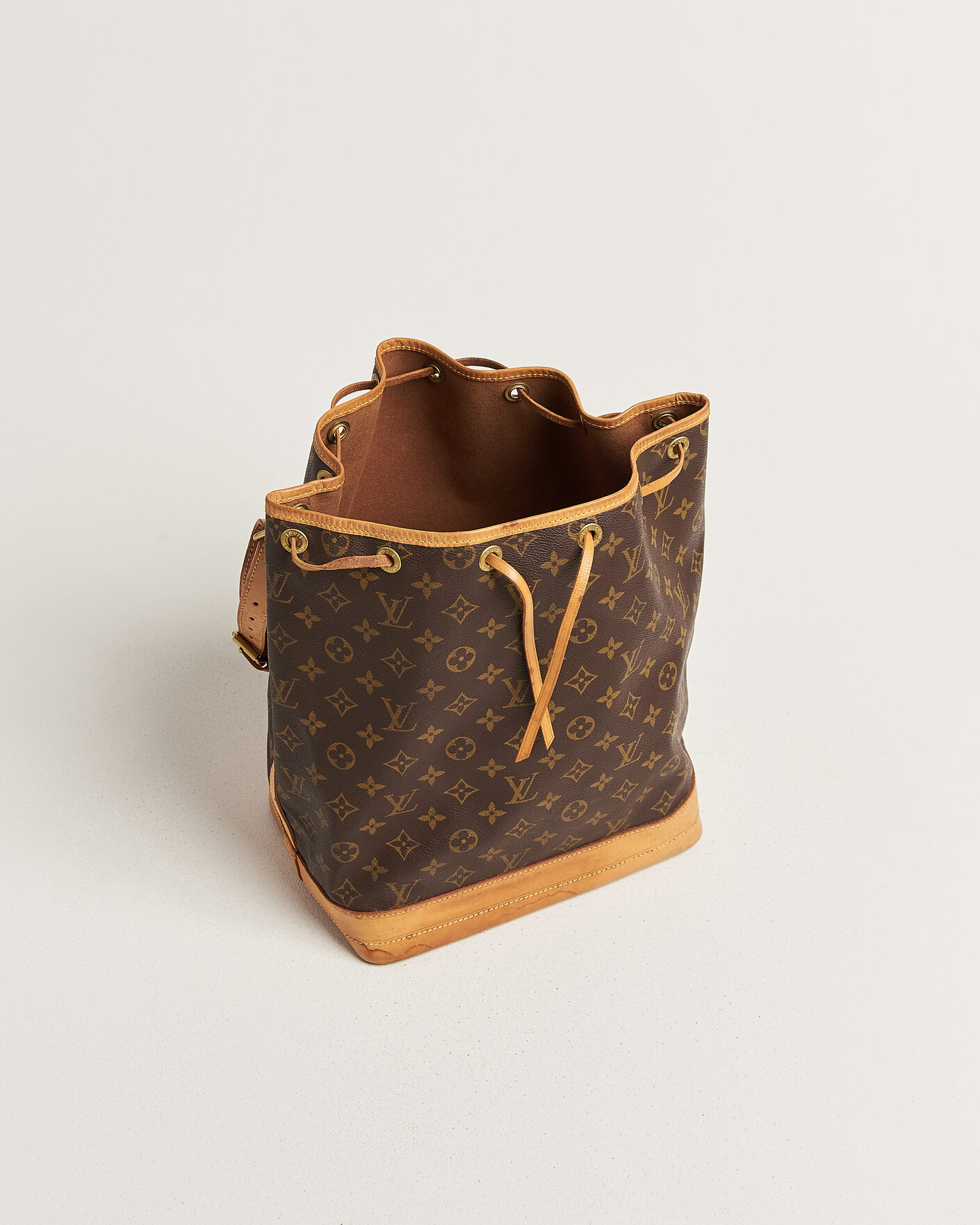 Homme | Pre-Owned & Vintage Bags | Louis Vuitton Pre-Owned | Noé Monogram