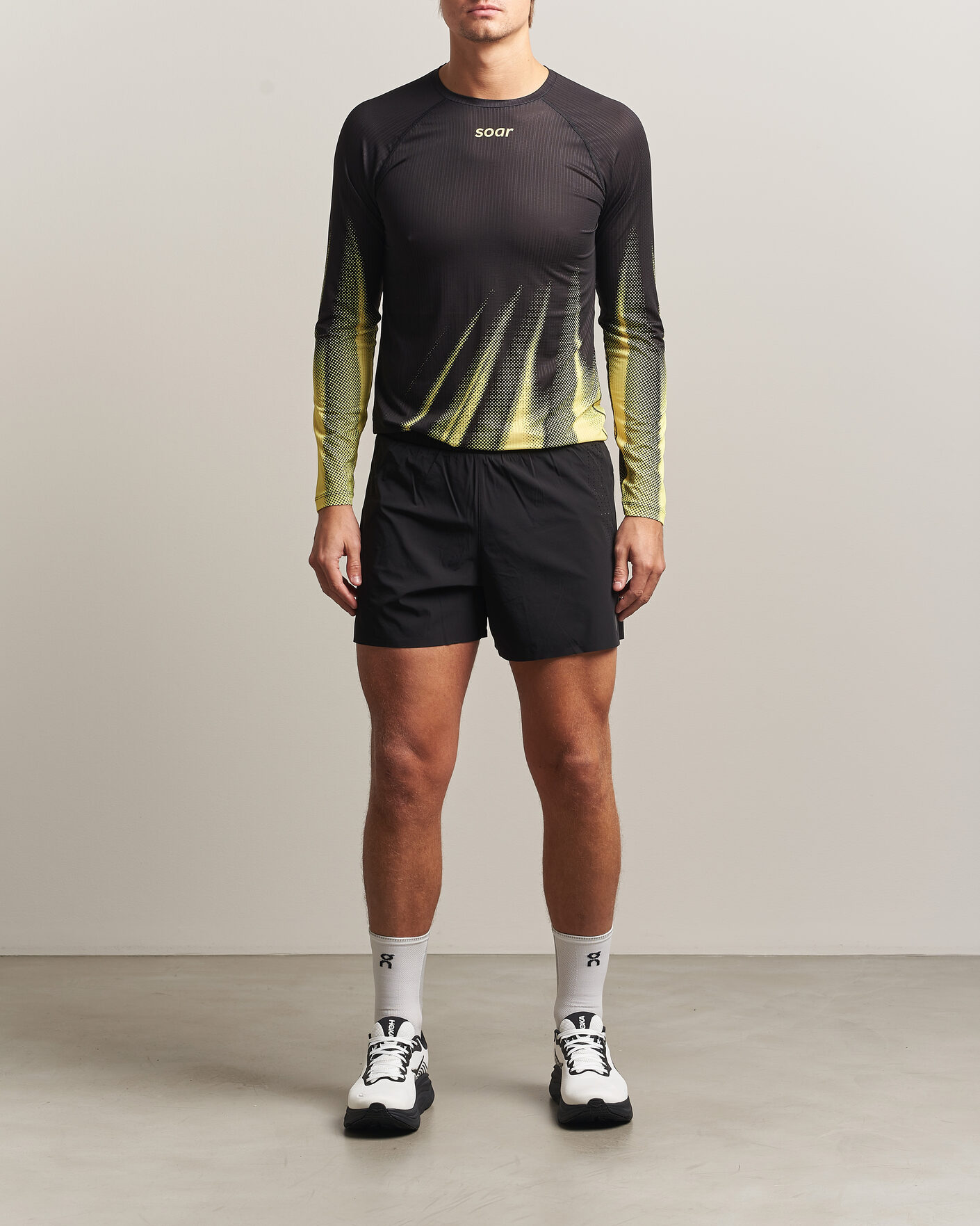 Homme | Shorts | SOAR Running | Run Shorts Black